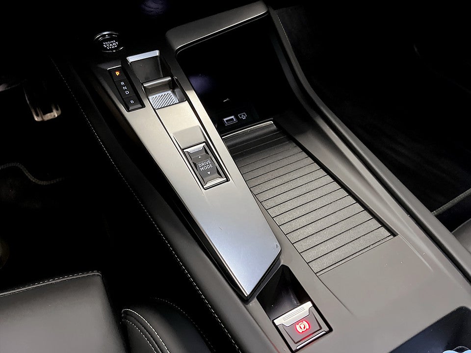 Bild på Peugeot 408 GT PHEV Aut CARPLAY P-SENSORER 225hk