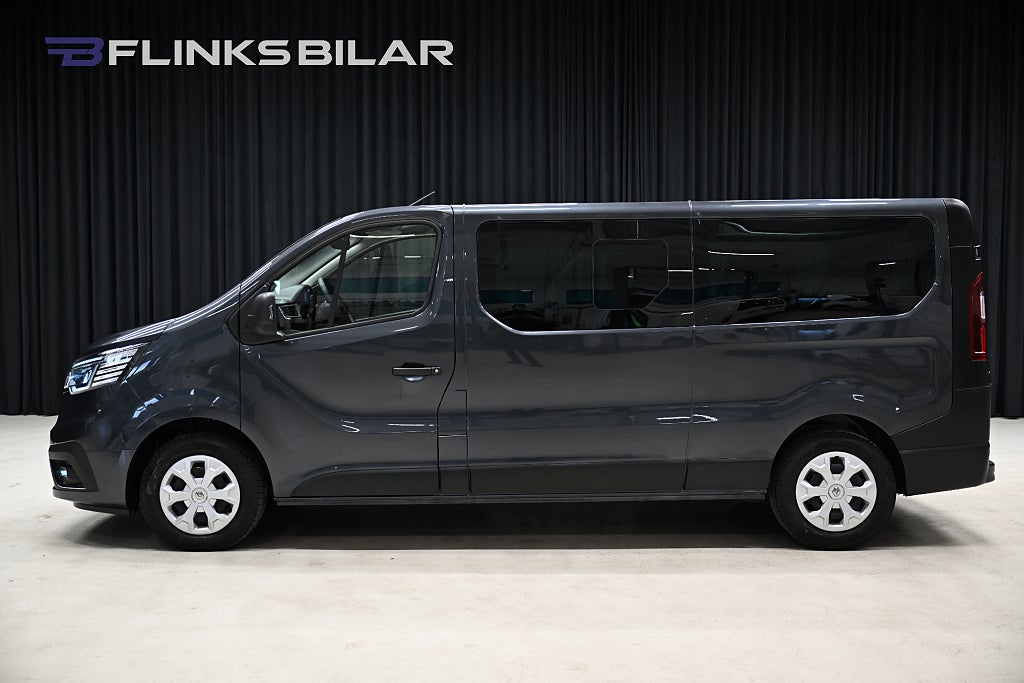 Renault Trafic Passenger dCi 150HK L2 Automat|9-Sits|Drag|EnÄgare|Moms