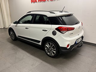 SUV Hyundai i20 3 av 8