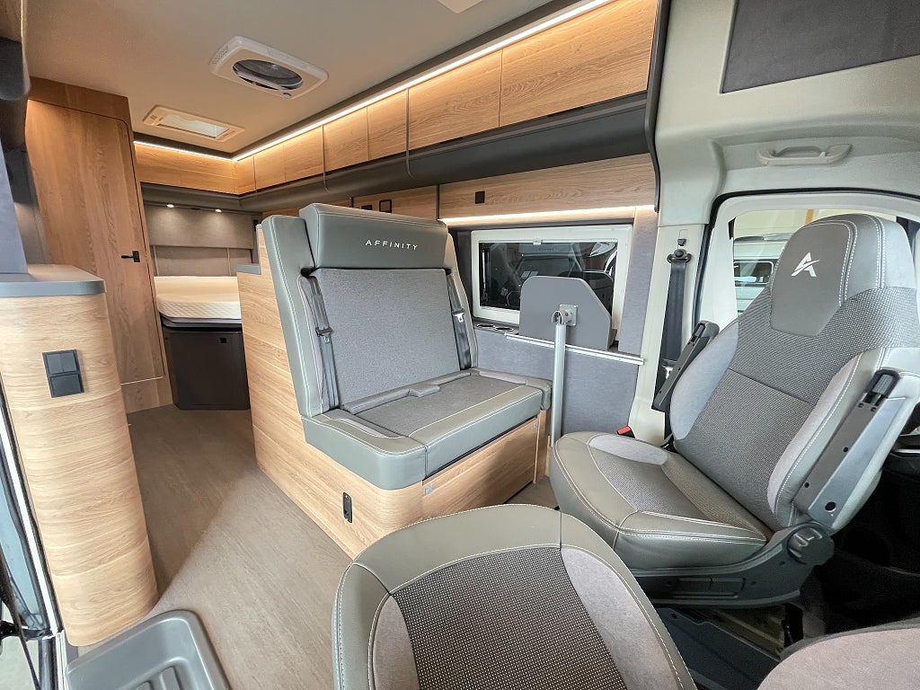 Kabe Affinity One / Komfort pkt / 3 sovplatser / 3500kg  - Kabe