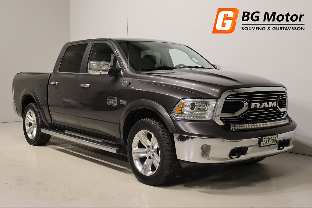 Dodge RAM 1500 Crew 5.7 V8 HEMI 395HK 4x4 Backflip 1,99% Ränta