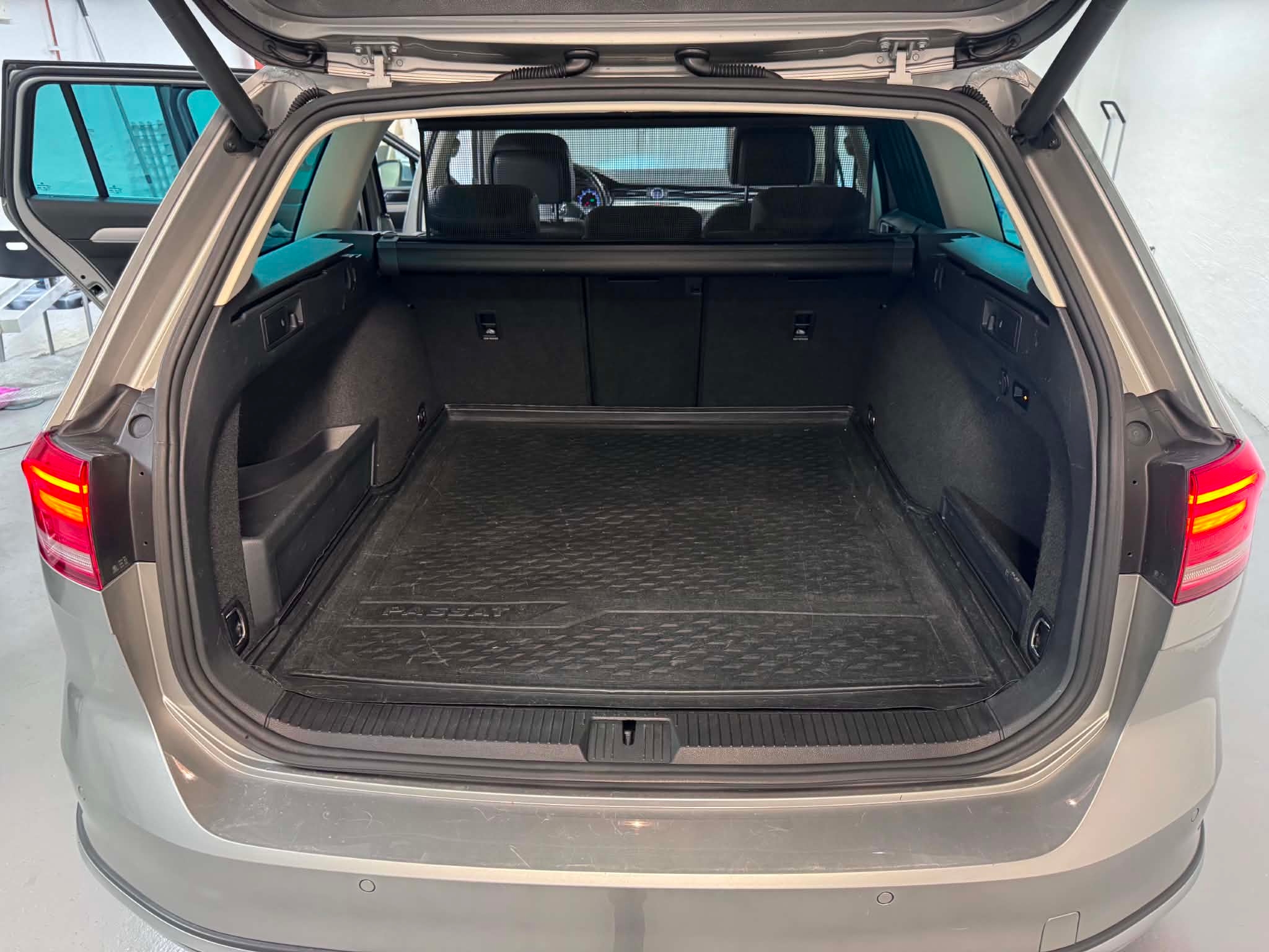Volkswagen Passat 2016, bild 3/10
