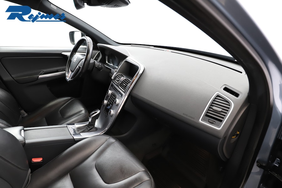 Volvo XC60 2017, bild 6/54