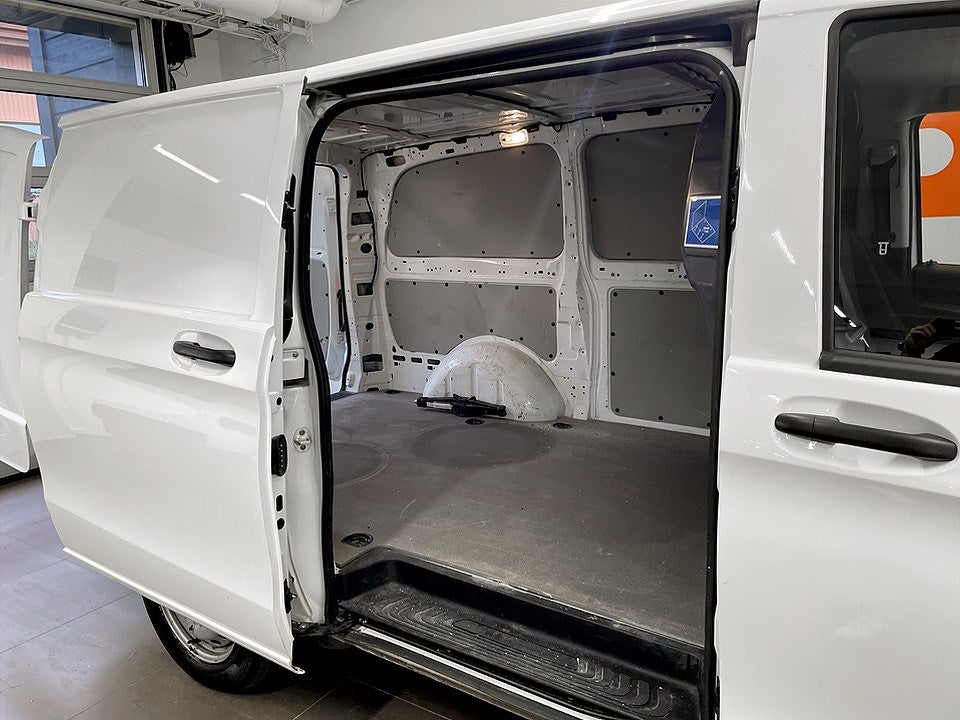 Bild på Mercedes-Benz Vito 116 CDI 2.8t 163hk Aut  - NAVI,B-KAMERA