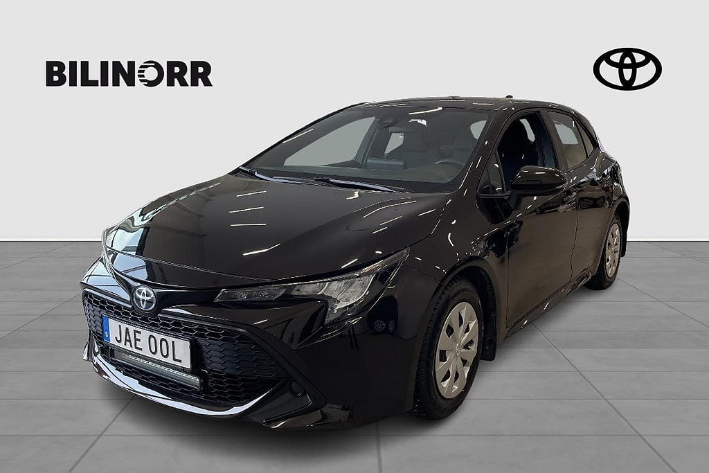 Toyota Corolla Hybrid 1,8 5D LIFE