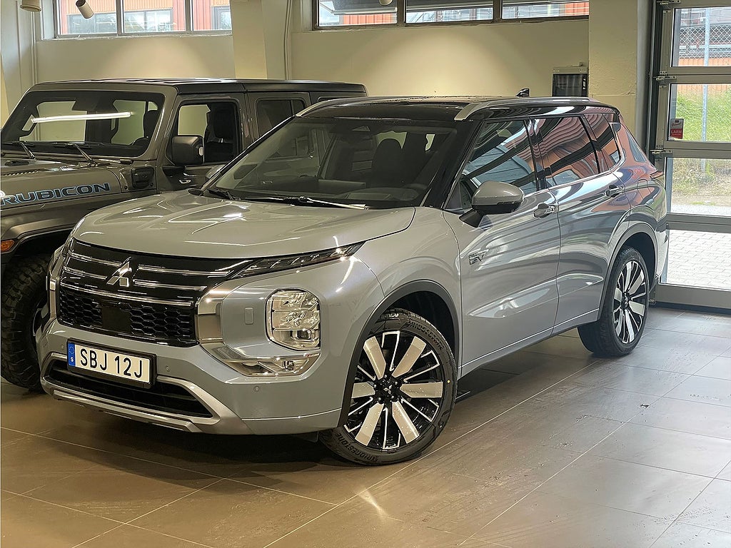 Bild på Mitsubishi Outlander Instyle PHEV Aut 4WD - DEMO