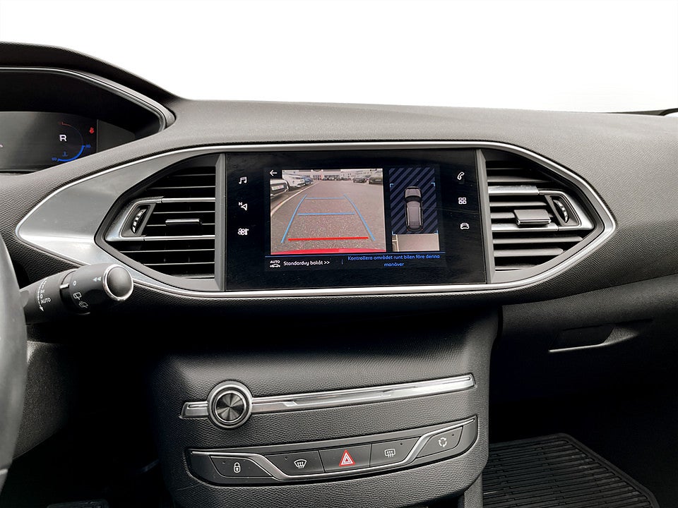 Bild på Peugeot 308 sw Allure 1.2 PT 130hk Aut B-KAMERA CARPLAY DRAG