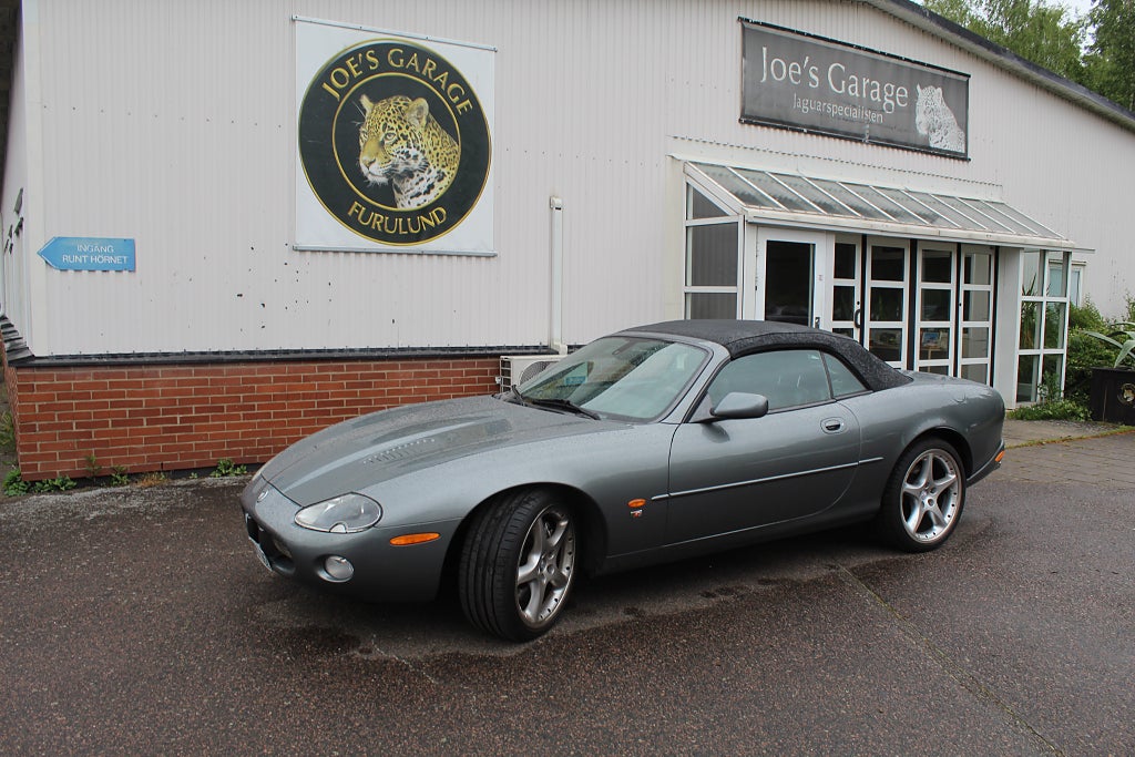 Jaguar XKR Convertible, Detroitfälgar, samma ägare i 19 år!