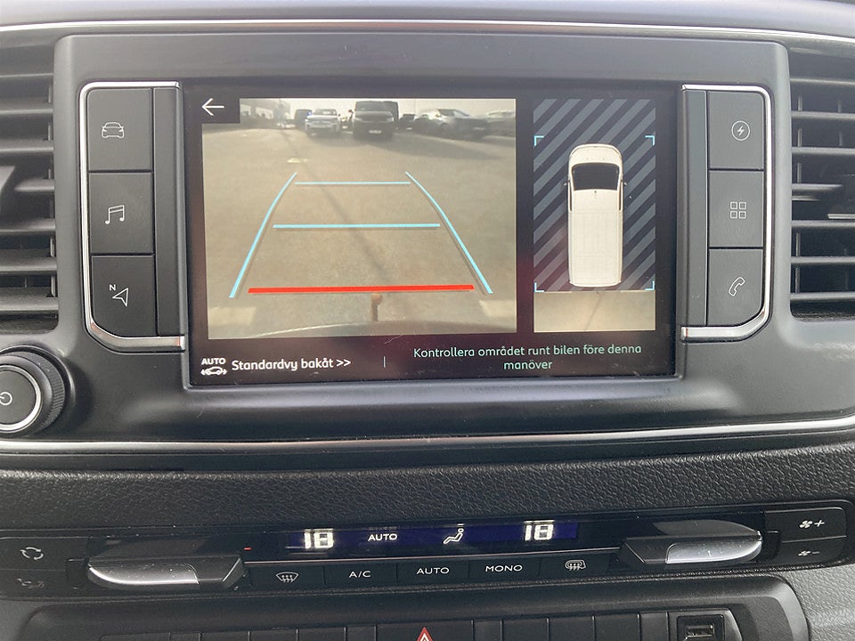 Bild på Citroën e-Jumpy Crew Cab Business Premium 75kWh 136hk Aut L3 B-KAMERA 