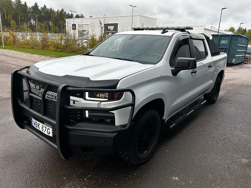 Chevrolet Silverado 1500 Crew Cab 4.3 V6 4WD Hydra-Matic | Utrustad
