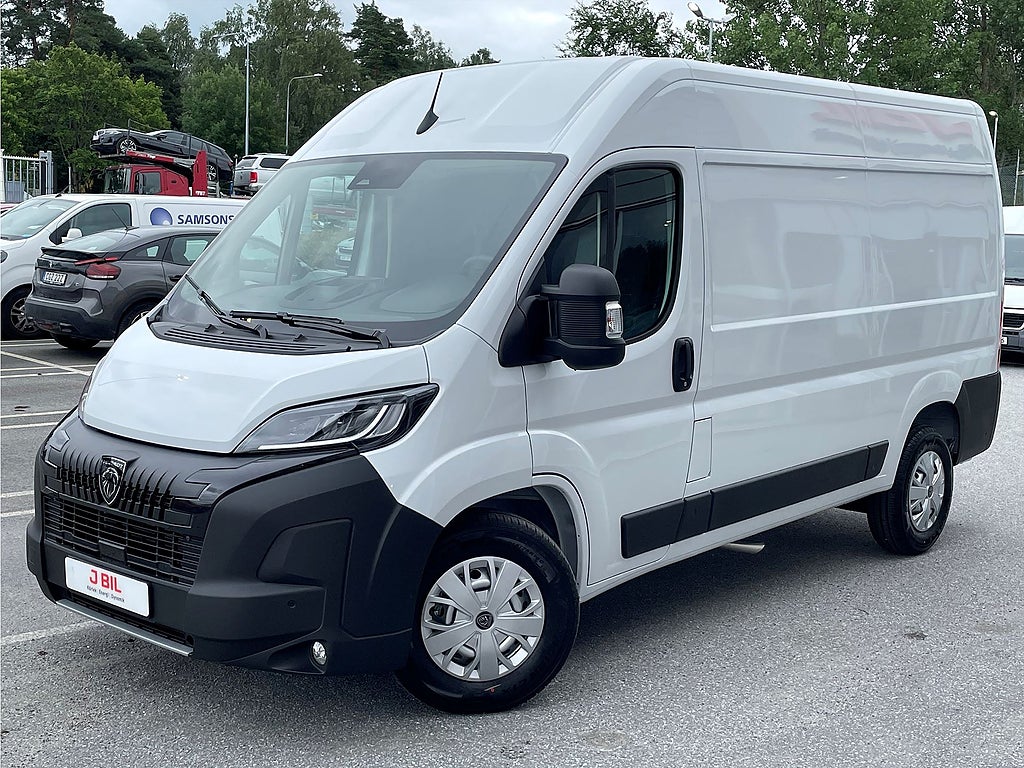Bild på Peugeot Boxer BlueHDi 140hk Aut L2H2