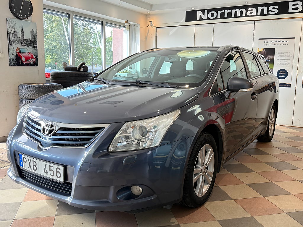 Toyota Avensis 2.0 Multidrive Business Automat/Nybesikt/152hk