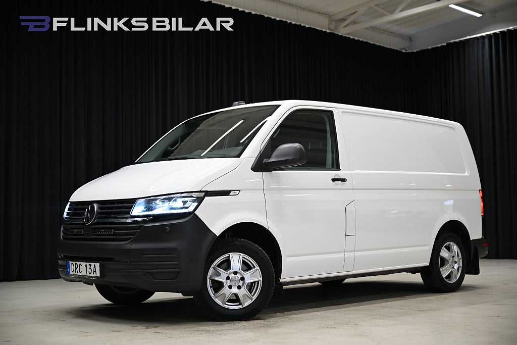 Volkswagen Transporter DSG 150HK Drag|Värmare|Inredd|Dubbelgolv|LED|Leasbar