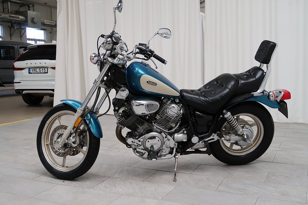 Yamaha XV1100 Virago 