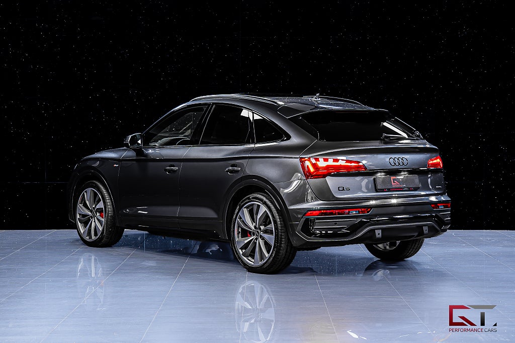 Audi Q5 SB 45 Q S-Line MOMS Pano Luftfjädring 21" B&O-3D Drag