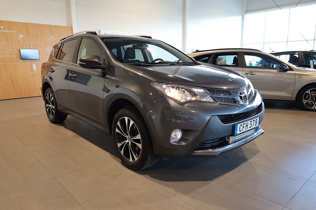 Toyota RAV4 2,0 D-4D EDITION 50 AWD Extraljus Motorv Drag 2014
