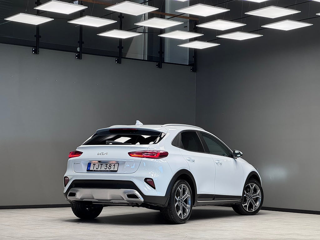 Kia Xceed 2022 - miniatyr 2