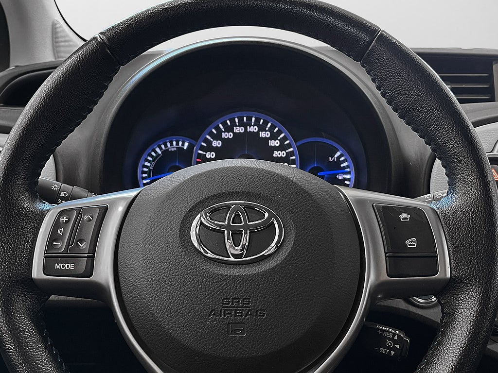 Toyota Yaris 2013 - miniatyr 23