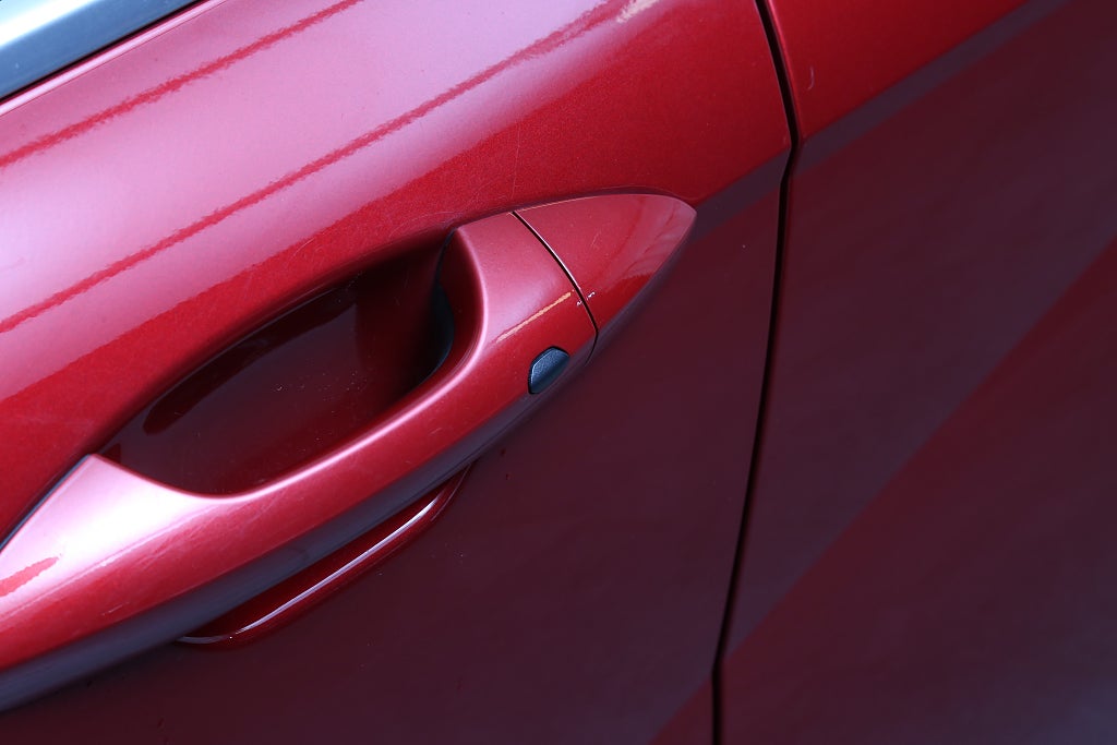 Hyundai Kona 1,0 T-GDI 120hk Essential Aut Navi CarPlay Dragkrok