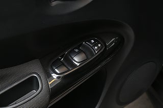 SUV Nissan Juke 12 av 27