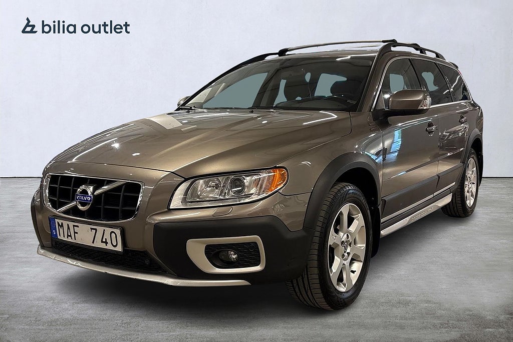 Volvo XC70 D5 AWD Summum Backkamera / Keyless / Navi / Drag 