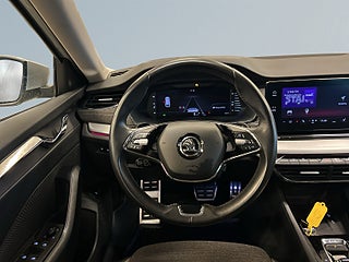 Skoda Octavia Scout 2.0 TDI SCR Rattvärme/Backkamera/Adaptiv Fart/Drag/SoV – bild 9