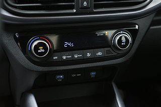 Halvkombi Hyundai i10 20 av 25