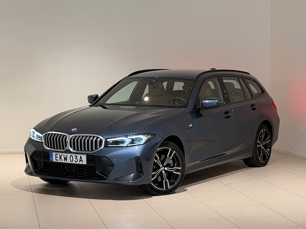 BMW 330e xDrive, M-Sport, Drag, Adpt Fart, Adpt LED, HK, 360 Kam