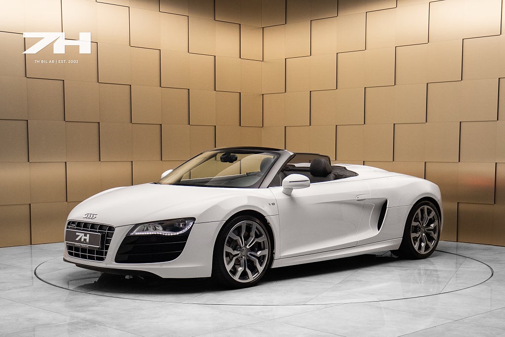 Audi R8 Spyder 5.2 V10 quattro R-Tronic / CAPRISTO / B&O