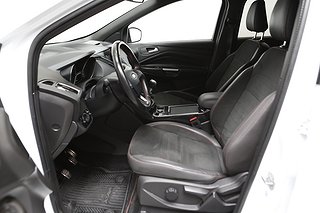 SUV Ford Kuga 10 av 23