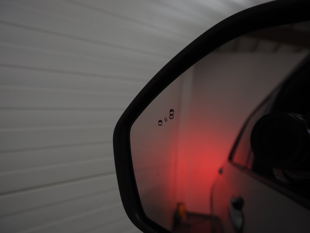 Ford Explorer Plug-In Hybrid ST-Line 360 B&O Drag Navi Skinn