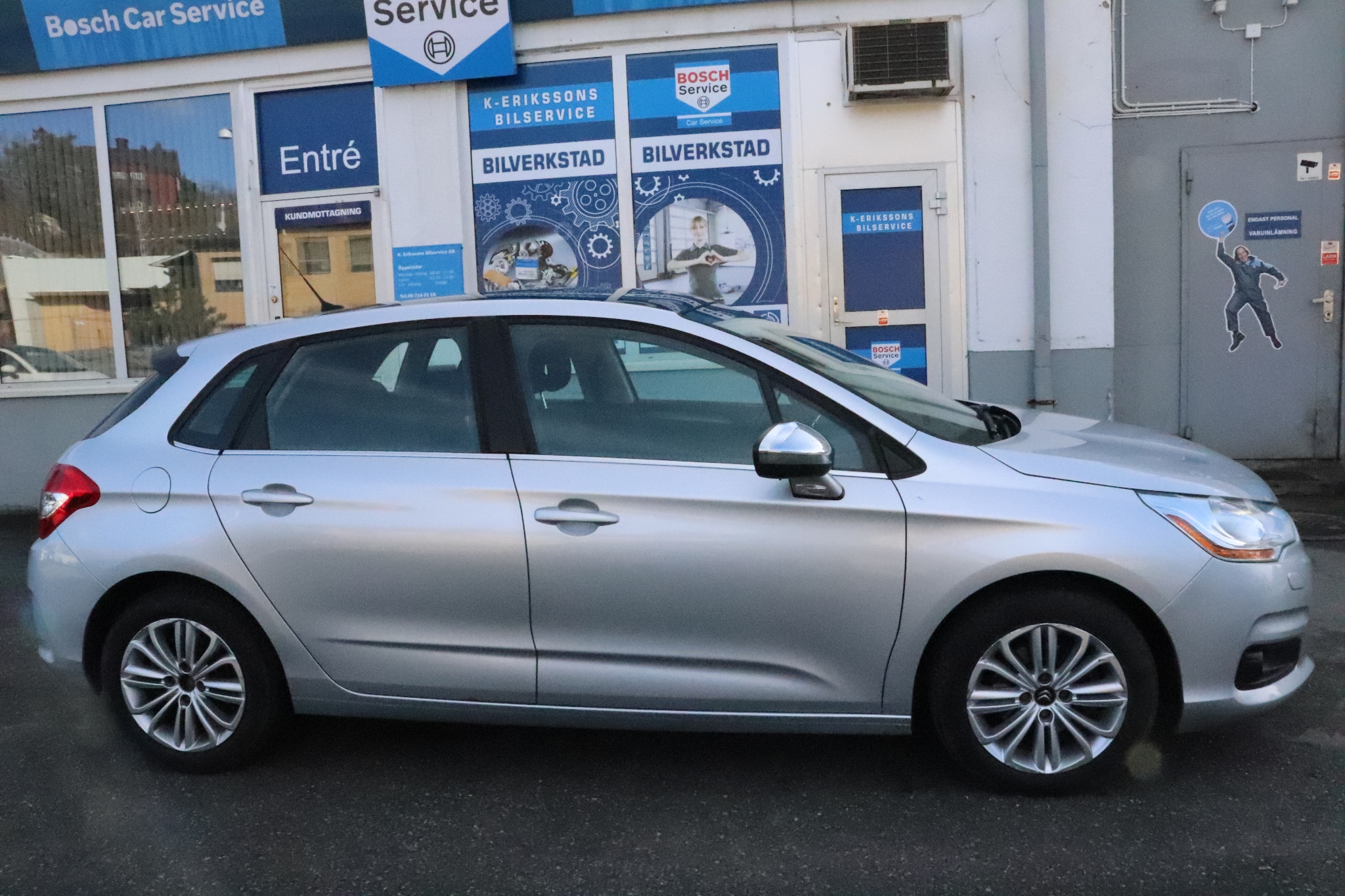 Citroen C4 1.2 e-THP 2014, photo 2/38