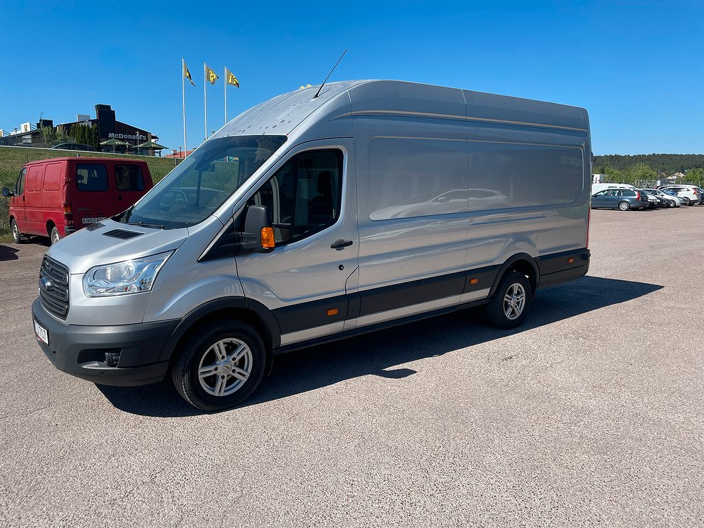 Ford Transit 350 2.2 TDCi RWD Euro 5 Lång Drag Värmare