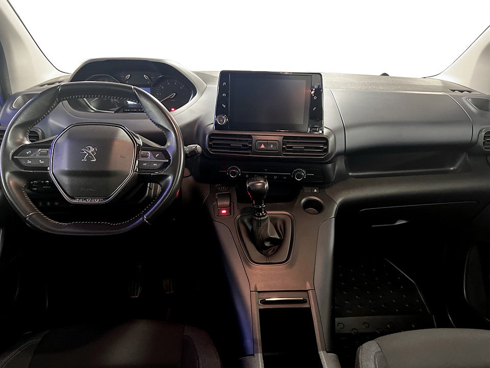 Bild på Peugeot Rifter Allure 1.2 e-THP 110hk 5-SITS P-SENSORER BLUETOOTH