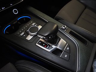 Sedan Audi A4 17 av 21