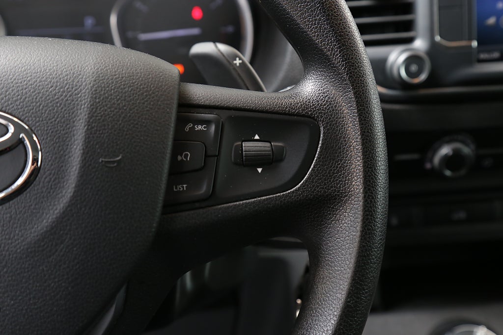 Toyota ProAce 2,0 D-4D 144hk Skåp Aut Lång I Värmare I Drag I Moms 2023