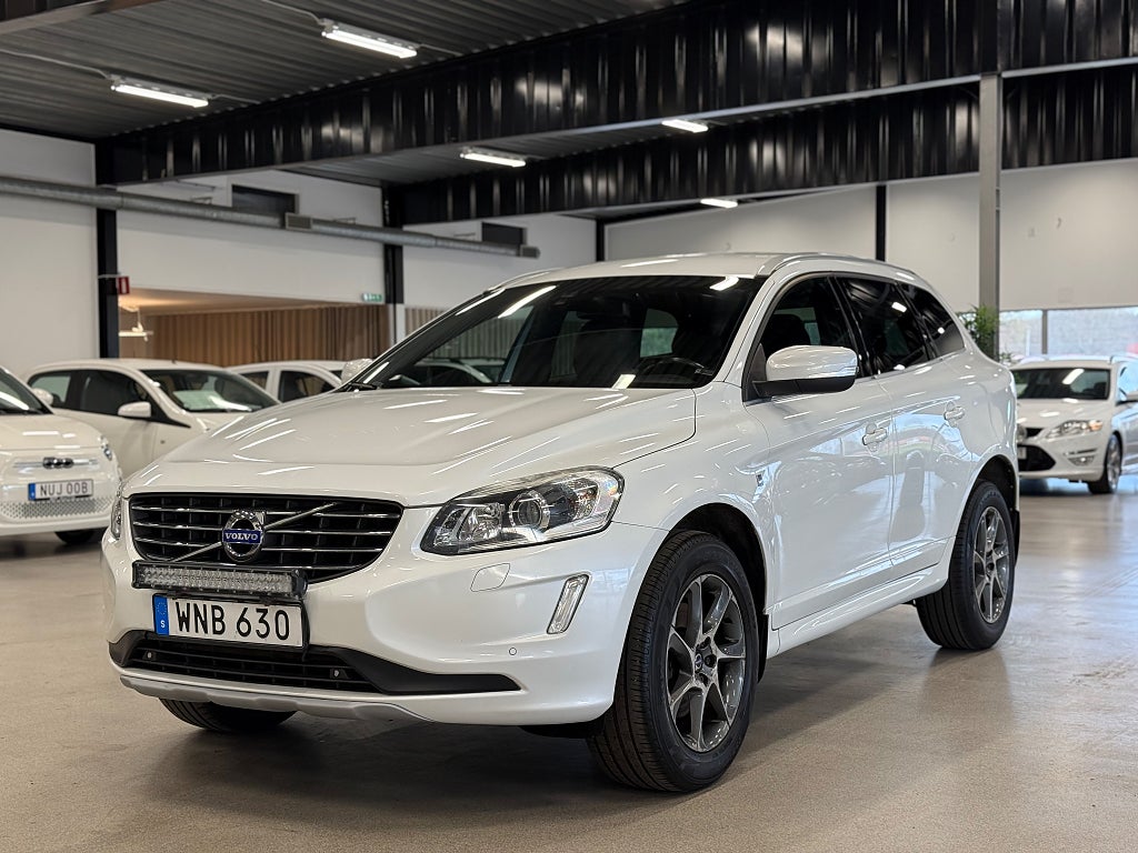 Volvo XC60 D4 Ocean Race Rattvärme Backkamera El-Backlucka TvSkärm
