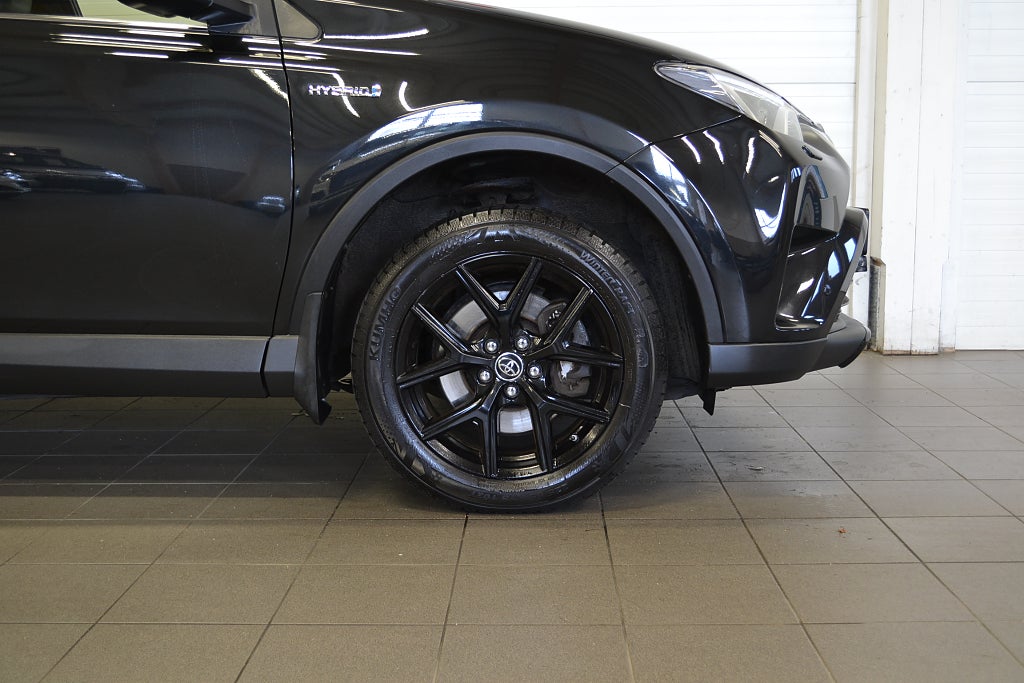 Toyota RAV4 Hybrid 2.5 Dual VVT-i AWD-i E-CVT X-Edition Drag M-Värm 2018