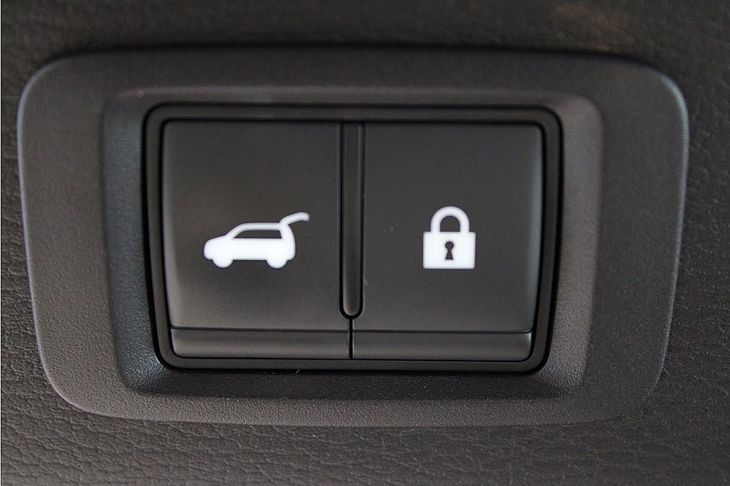 Bild på Mitsubishi Outlander Instyle Plug-In Serviceavtal & V-hjul*