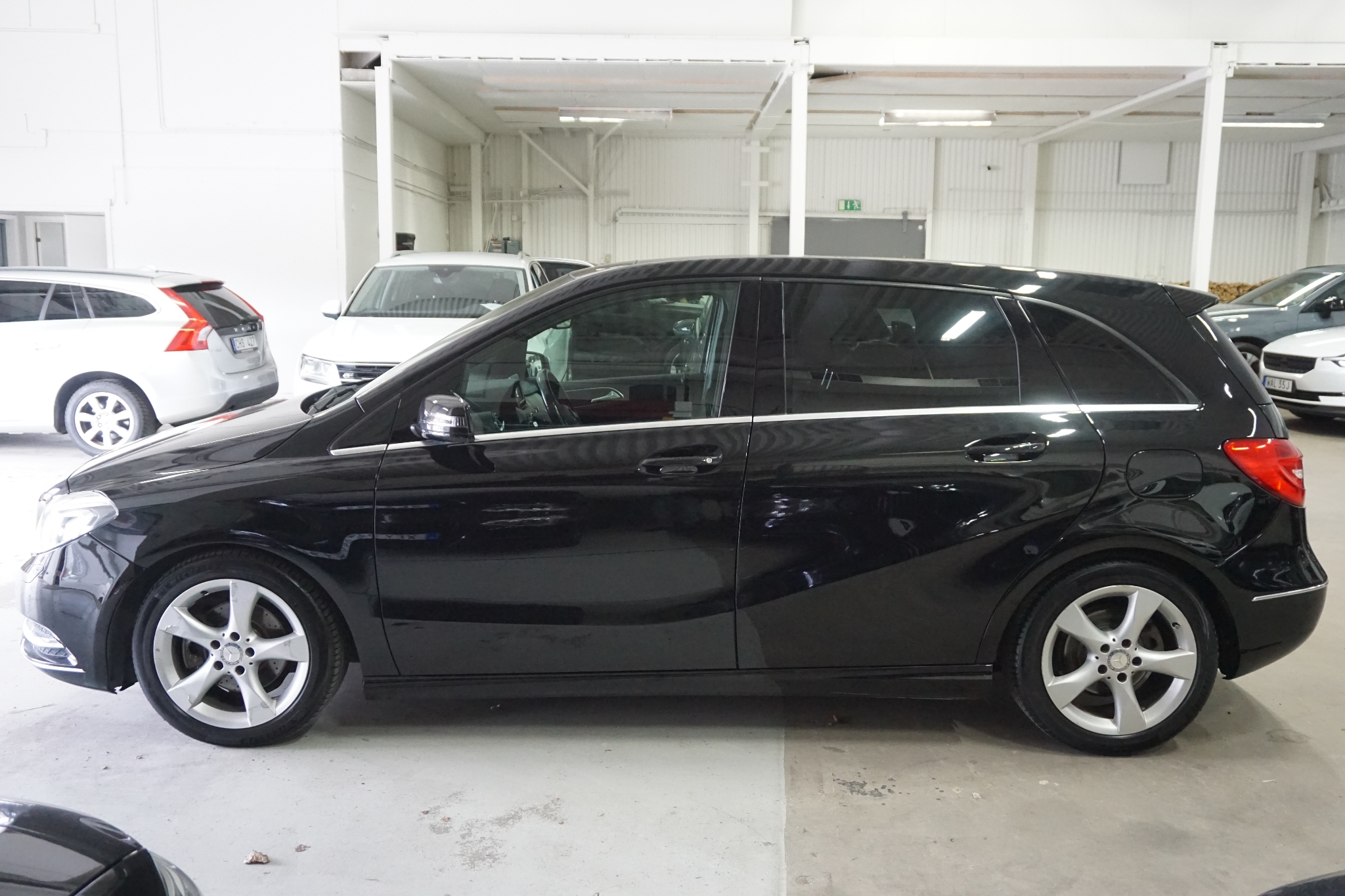 Mercedes-Benz B 180 CDI 7G-DCT Sport 2013, bild 2/37
