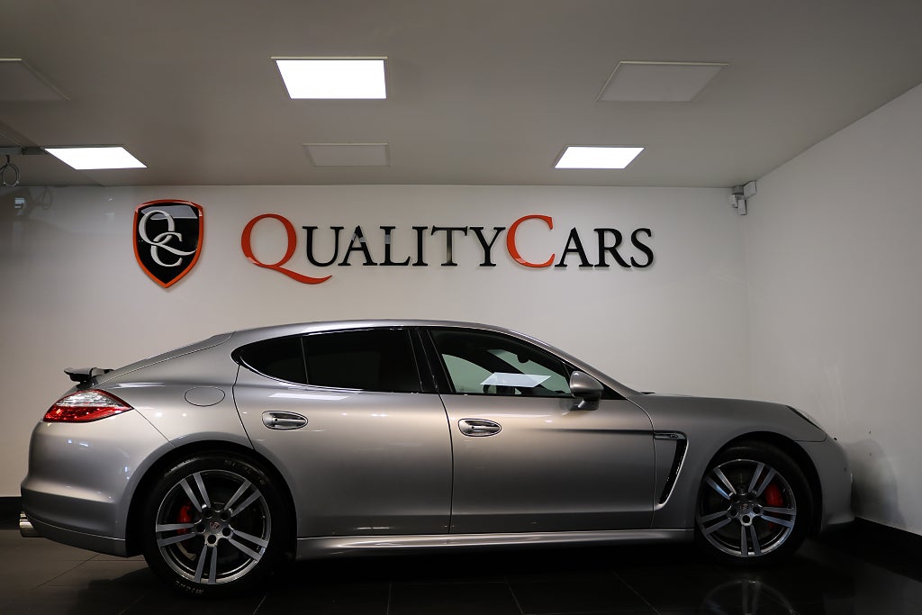 Porsche Panamera 2012 - miniatyr 4