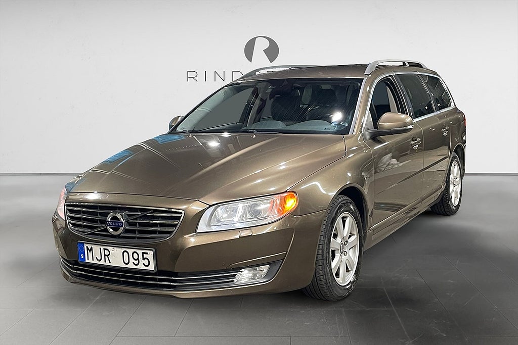 Volvo V70 D3 136 HK AUT MOMENTUM DRAG P-VÄRM PDC KAMREMBYTT