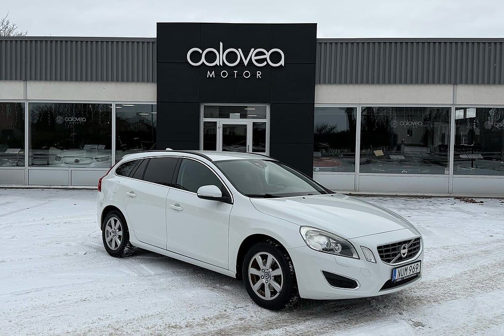Volvo V60 T3 Automat - Prisvärd familjekombi med motorvärm...