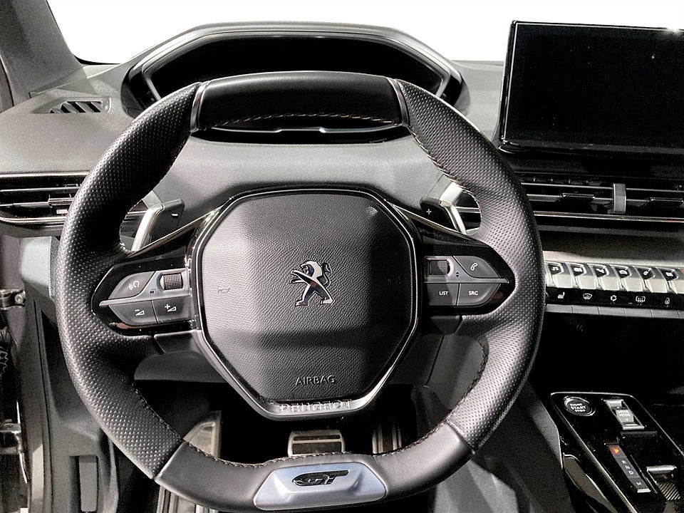 Bild på Peugeot 5008 GT Black Pack 1.2 PT Aut 7-SITS B-KAMERA CARPLAY 130hk