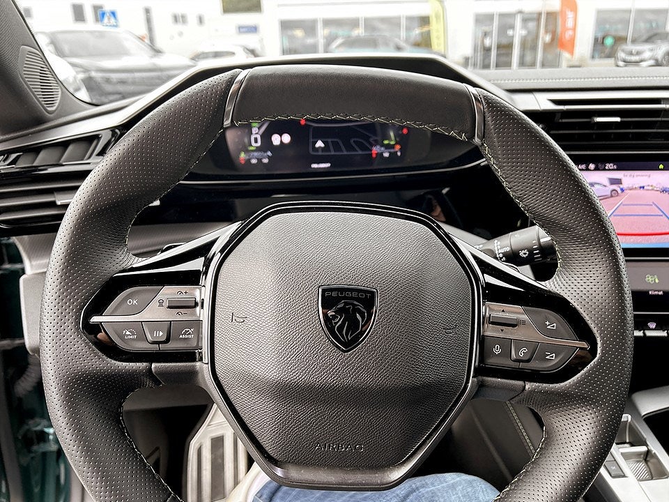 Bild på Peugeot 308 SW GT 1.2 PT 130hk Aut - M-VÄRME MED KUPEFLÄKT