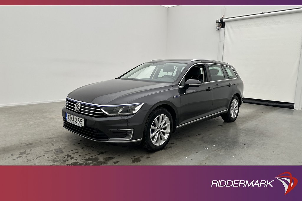 Volkswagen Passat GTE Executive Värmare Kamera CarPlay Drag