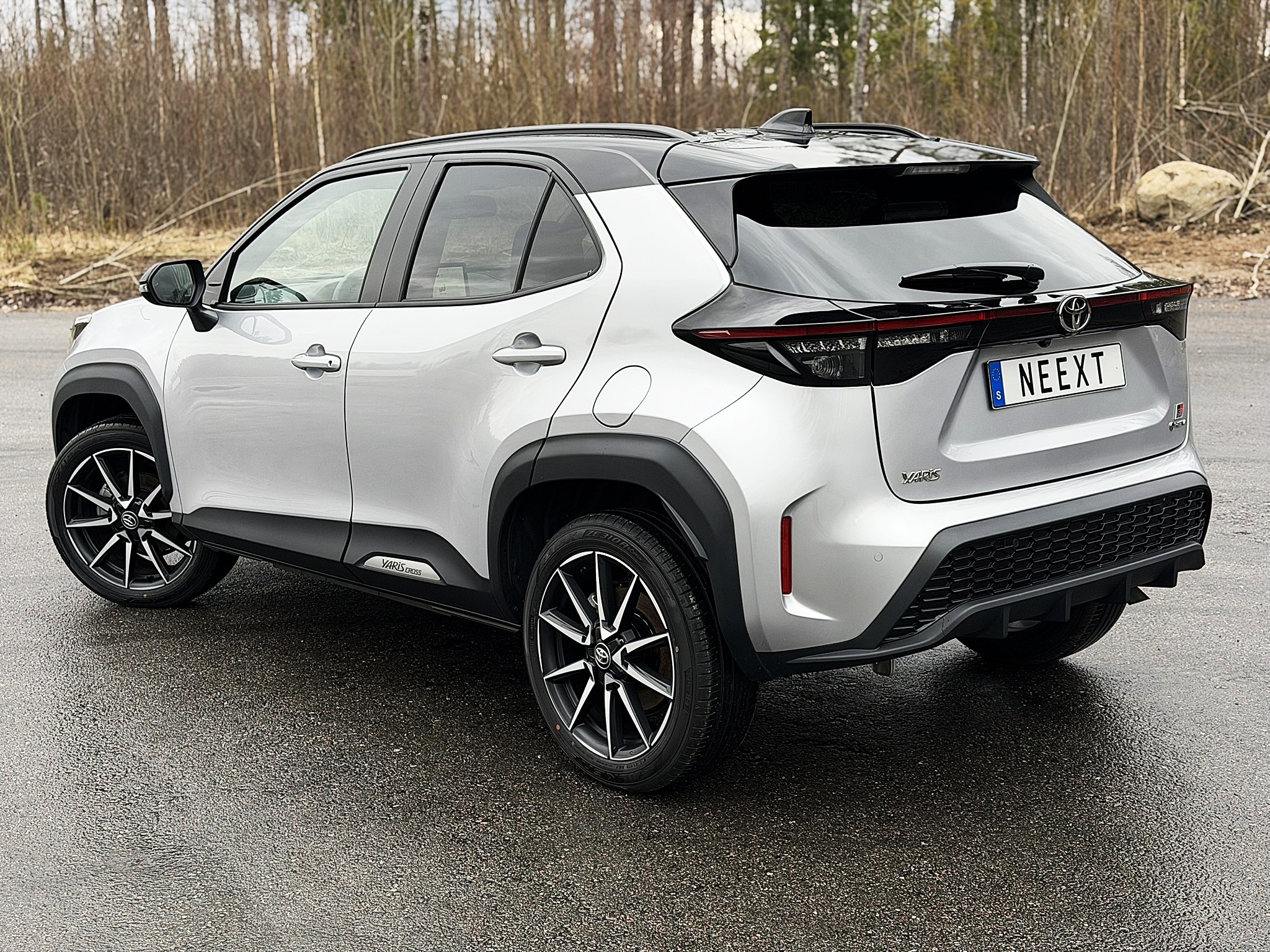Toyota Yaris Cross GR SPORT 130 hk 1.5 2025, bild 3/10
