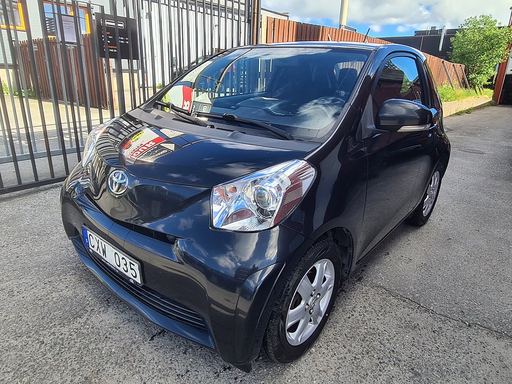 Toyota iQ 1.0 VVT-i Super , Automat , Navi , Ny Besiktad