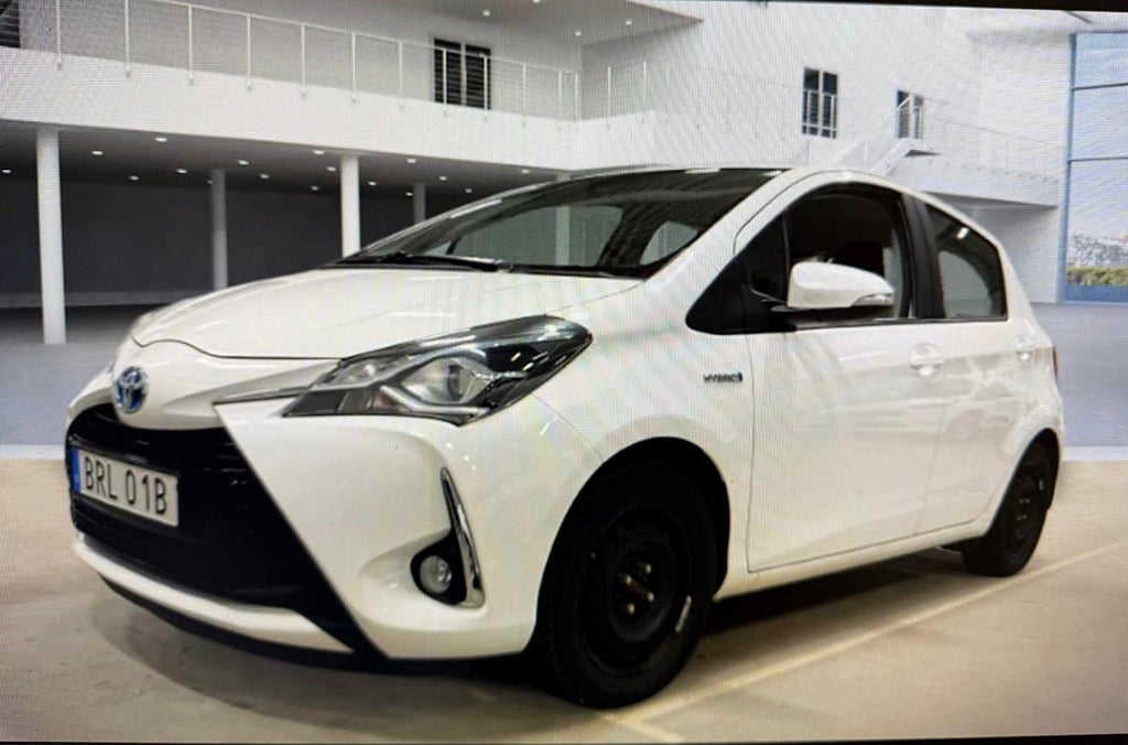 Toyota Yaris Hybrid CVT Active Euro 6, EX AUT KAMERA V-HJUL 