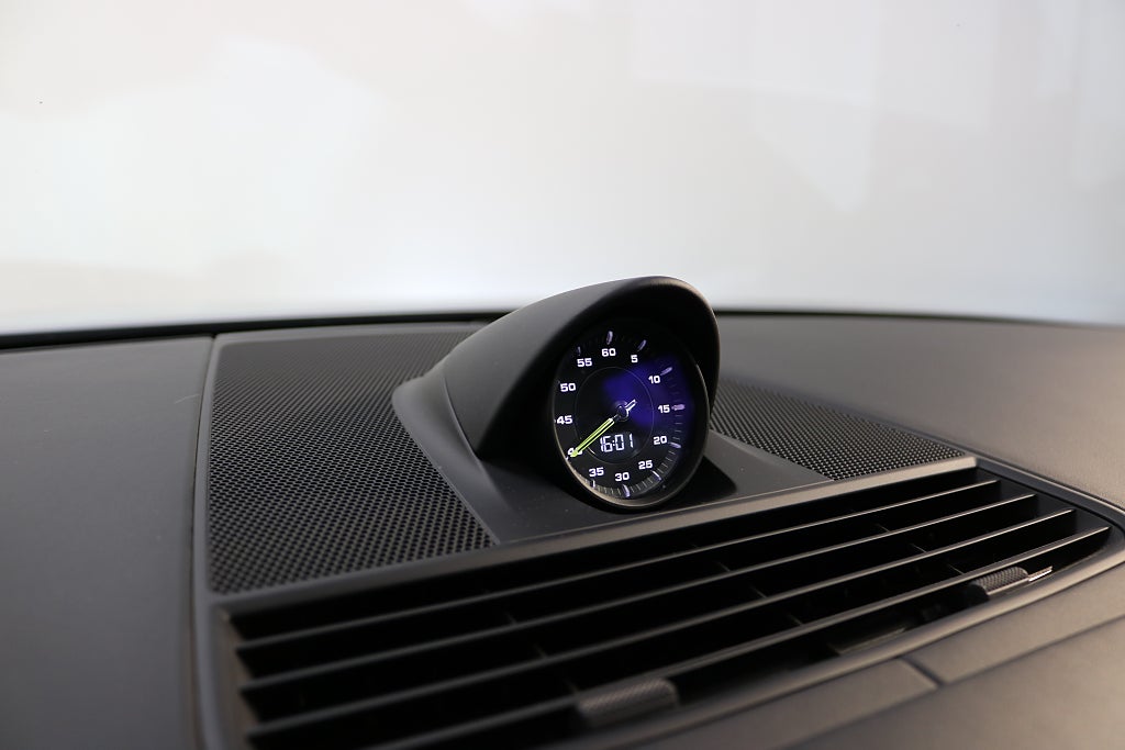 Porsche Panamera 2020 - miniatyr 15